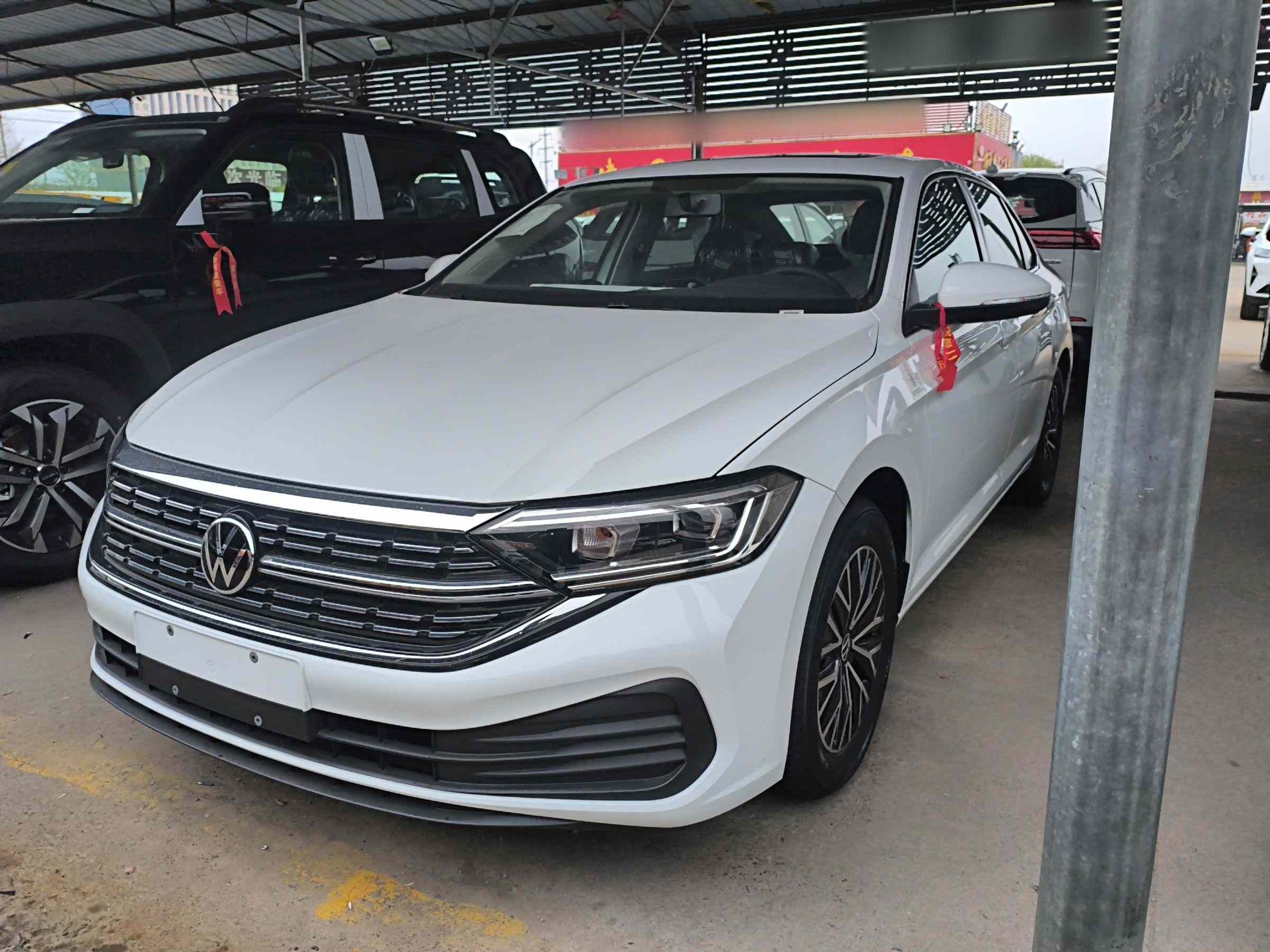 大众 速腾 2025款 改款 200TSI DSG飞越版(2)