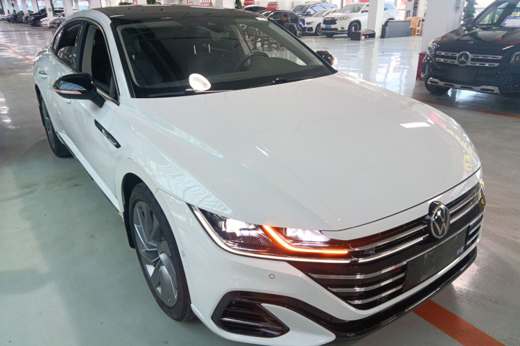 一汽-大众CC 2023款 380TSI 夺目版车身外观3