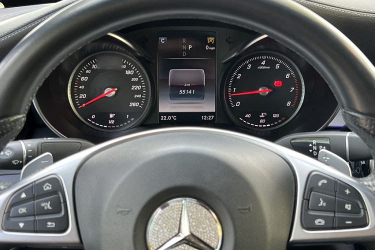 奔驰C级(进口) 2018款 C 200 轿跑车中控内饰7002