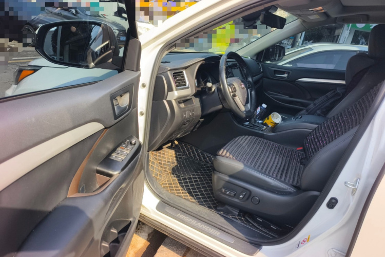 丰田 汉兰达 2018款 2.0T 四驱豪华版 7座 国VI中控内饰20