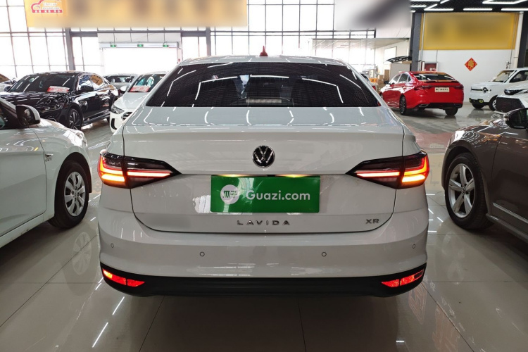 大众 朗逸 2023款 新锐 1.5L 自动新逸版车身外观6