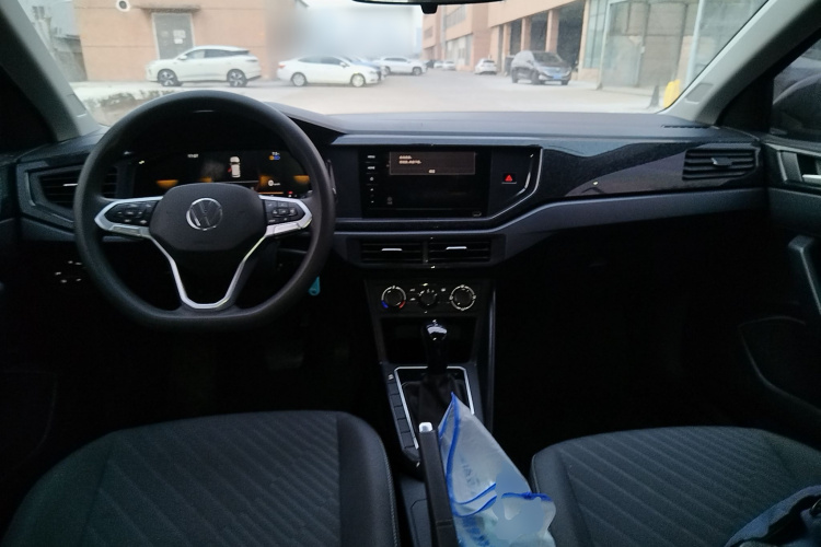 大众 朗逸 2023款 新锐 1.5L 自动新逸版中控内饰12