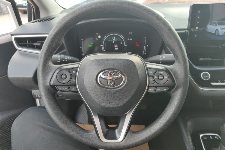 丰田 雷凌 2024款 智能电混双擎 1.8L 领先版中控内饰13