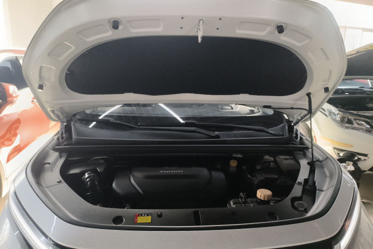 宝骏RM-5 2019款 1.5T CVT 24小时在线豪华型 5座局部细节24