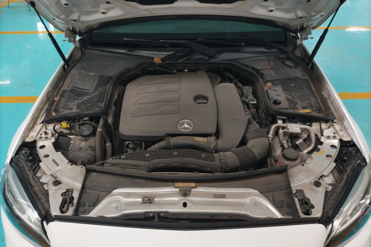 奔驰C级 2019款 C 260 L 运动版局部细节24