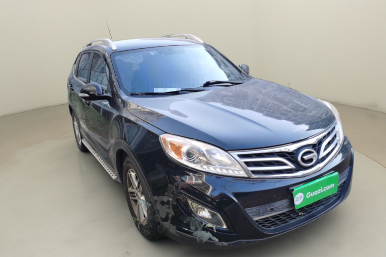 广汽传祺 传祺GS5 2014款 2.0L 自动两驱超享版车身外观3