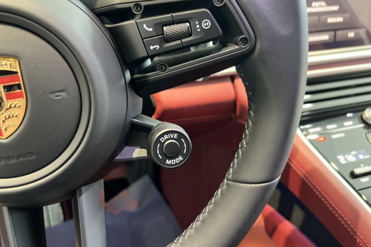 保时捷 2023款 改款 Panamera 2.9T 铂金版中控内饰7006