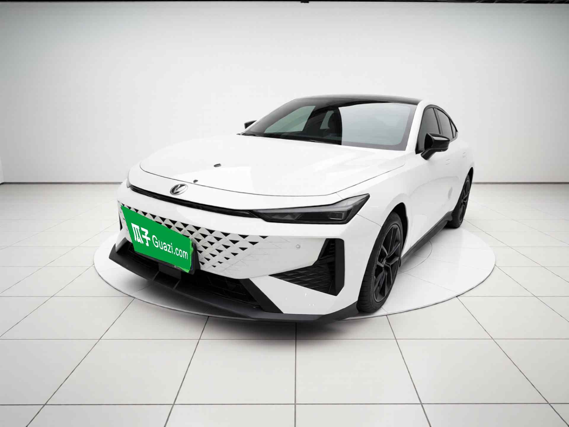 长安UNI-V 2024款 1.5T 尊贵型(2)