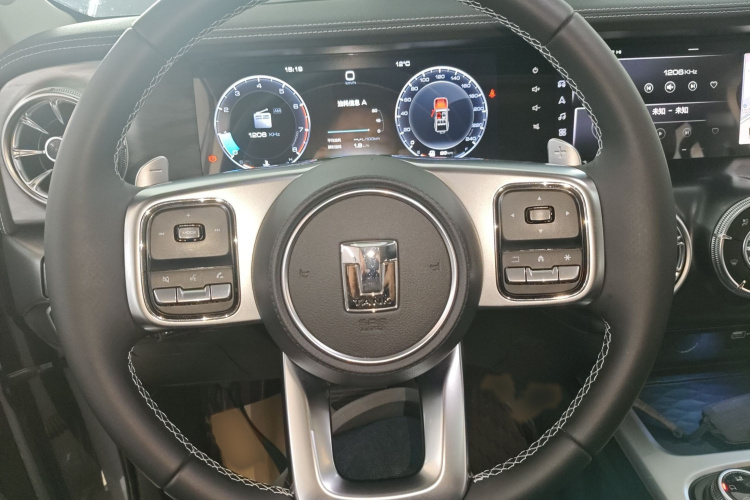 坦克300 2021款 越野版 2.0T 挑战者局部细节13