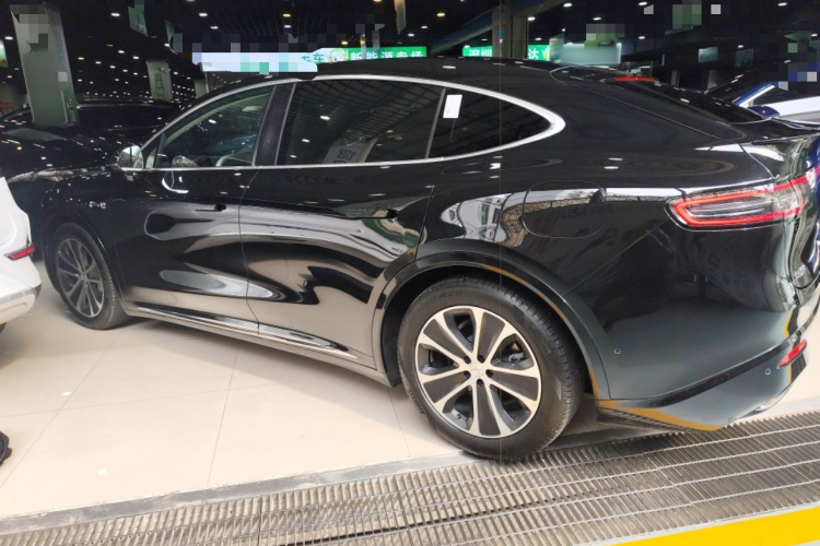 鸿蒙智行 智界R7 2024款 纯电 802km Max车身外观4