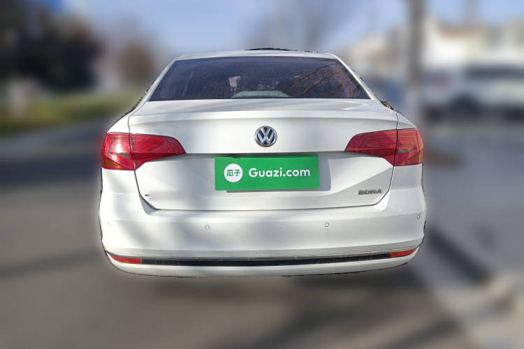 大众 宝来 2018款 1.5L 手动舒适型车身外观6