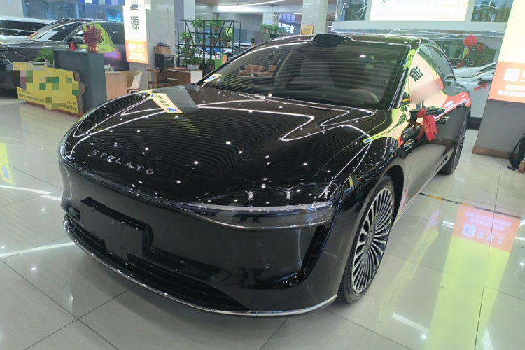 鸿蒙智行 享界S9 2024款 纯电 Ultra 四驱旗舰版车身外观1