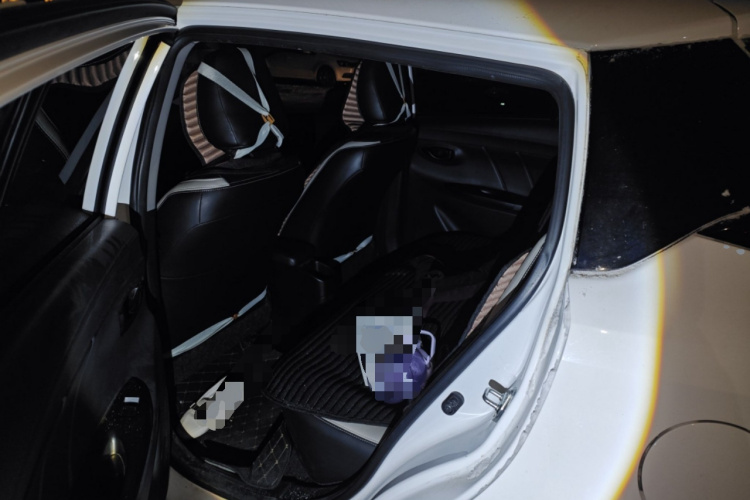 丰田 YARiS L 致炫 2021款 1.5L CVT领先版中控内饰21