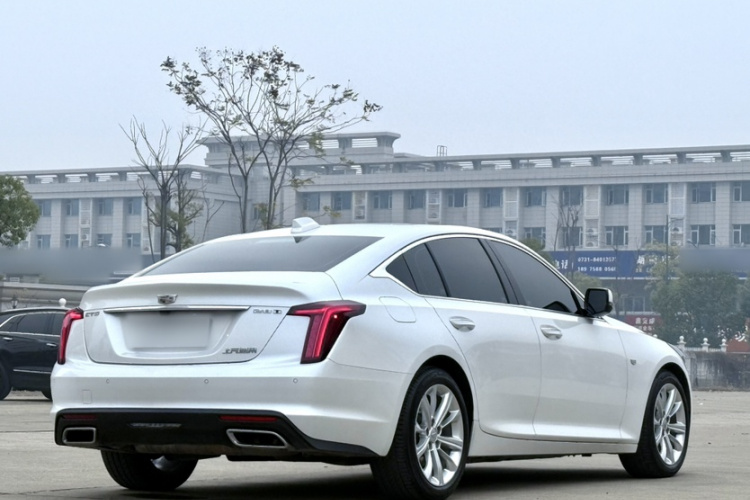 凯迪拉克CT5 2024款 28T 豪华型Pro车身外观6008