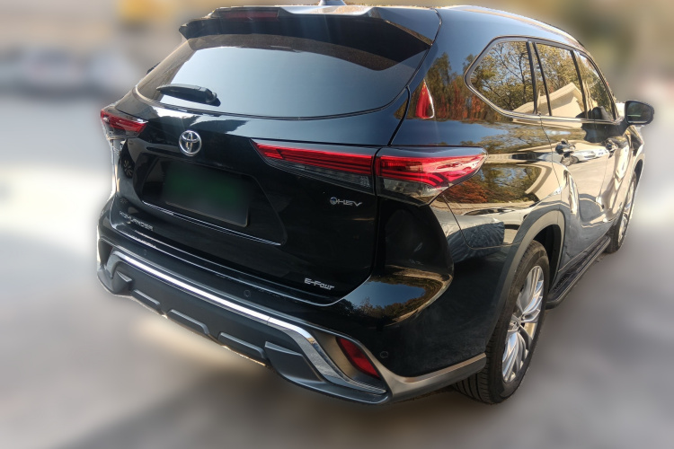 丰田 汉兰达 2024款 2.5L智能电混双擎四驱尊贵版 7座车身外观6005