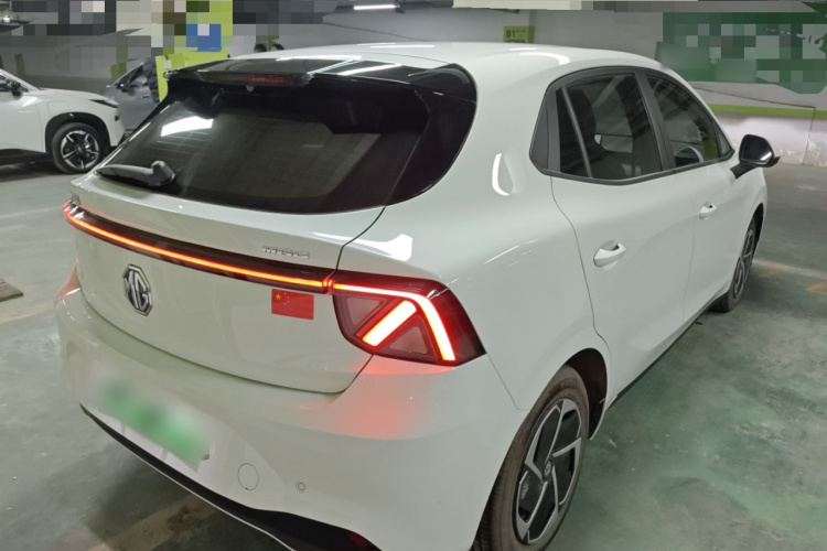 名爵 MG4 EV 2026款 437 从容版车身外观7