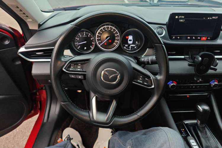 马自达 阿特兹 2020款 2.0L 蓝天豪华版中控内饰13