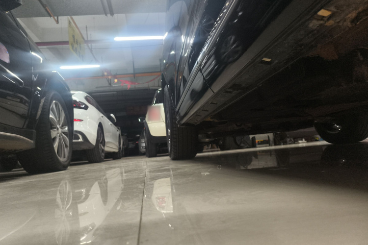 红旗HS3 2023款 1.5T 两驱善为版局部细节9002