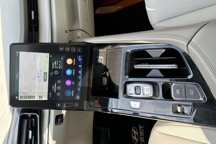 现代 库斯途 2021款 270TGDi 尊贵版 LUX中控内饰7003