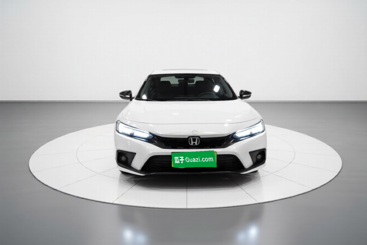 本田 思域 2023款 HATCHBACK 2.0L e:HEV 极曜版车身外观3