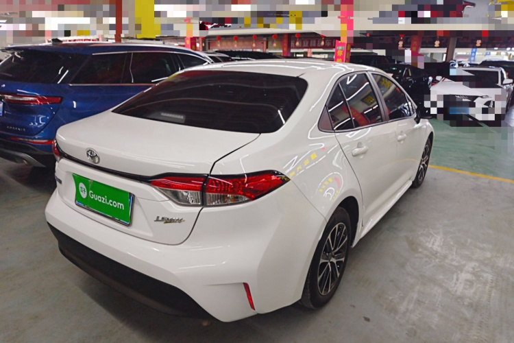 丰田 雷凌 2023款 TNGA 1.5L CVT进取版车身外观7