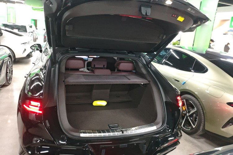 腾势Z9GT 2024款 1100四驱Ultra版机舱底盘23