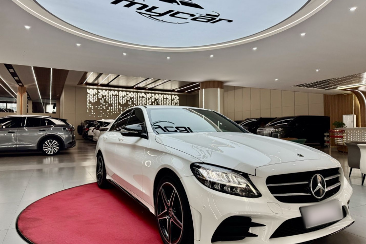 奔驰C级 2020款 改款 C 260 运动版车身外观6003