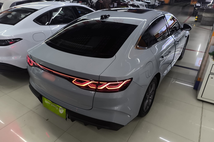 比亚迪 秦L 2025款 DM-i 智驾版 120KM超越型车身外观7