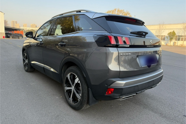 标致4008 2017款 380THP 豪华版车身外观6004