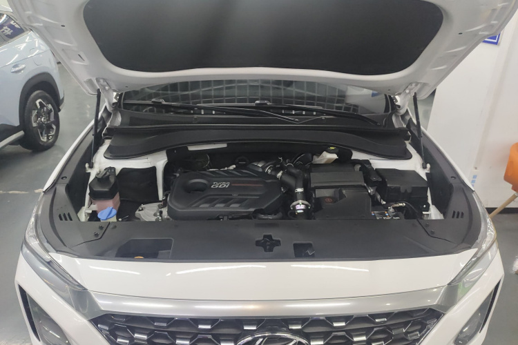 现代 胜达 2020款 380 TGDi 自动两驱TOP旗舰版局部细节24