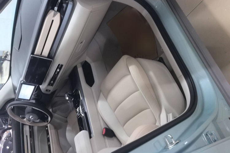 吉利汽车 吉利icon 2023款 1.5TD 巧克力醇巧版局部细节41