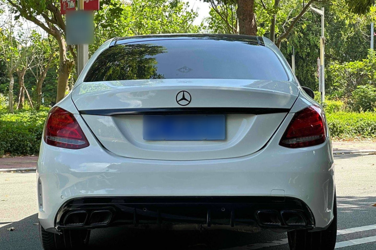 奔驰C级 2016款 C 200 L 运动型局部细节23