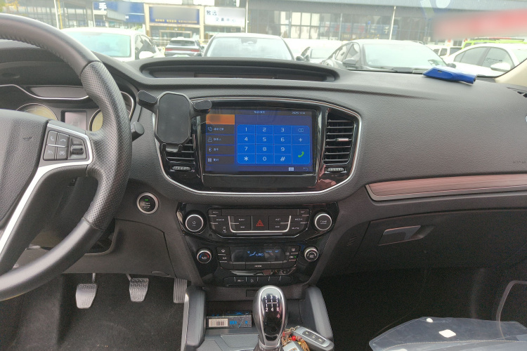 吉利汽车 远景X6 2016款 1.8L 手动豪华型局部细节16