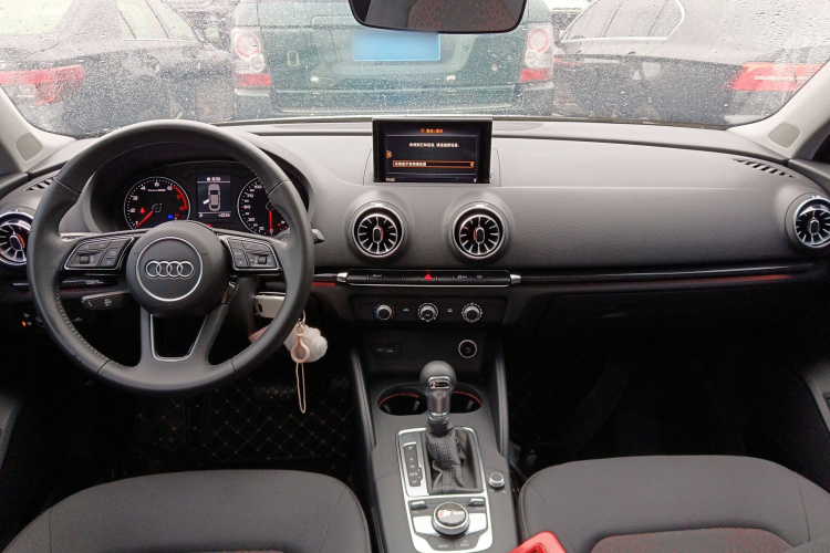 奥迪A3 2020款 改款 Limousine 35 TFSI 进取型 国VI中控内饰12