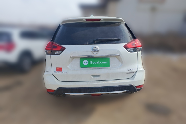 日产 奇骏 2019款 2.0L CVT舒适版 2WD车身外观6