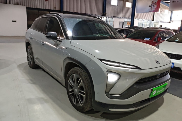 蔚来EC6 2022款 75kWh 运动版车身外观3