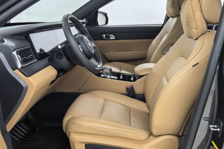 理想汽车 理想ONE 2021款 增程6座版局部细节19