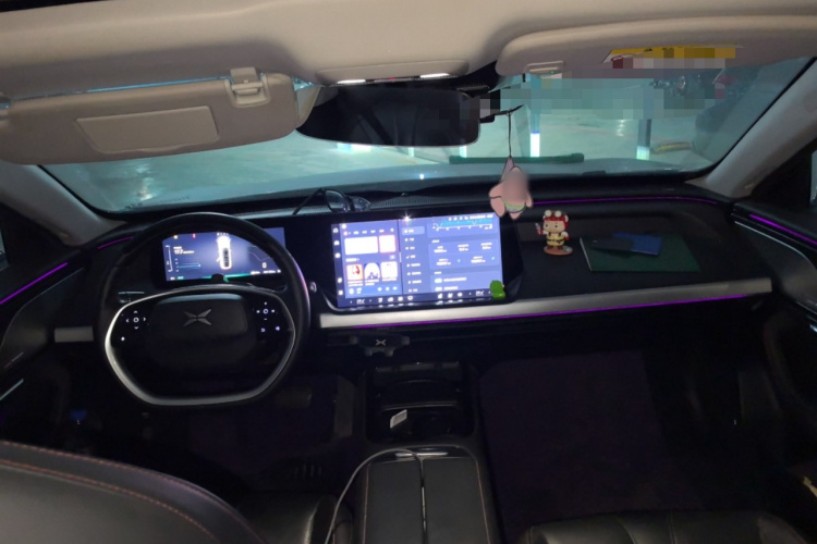 小鹏P7 2020款 670N中控内饰12