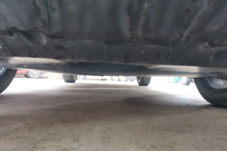 丰田 威兰达 2020款 2.0L CVT两驱豪华版局部细节9008