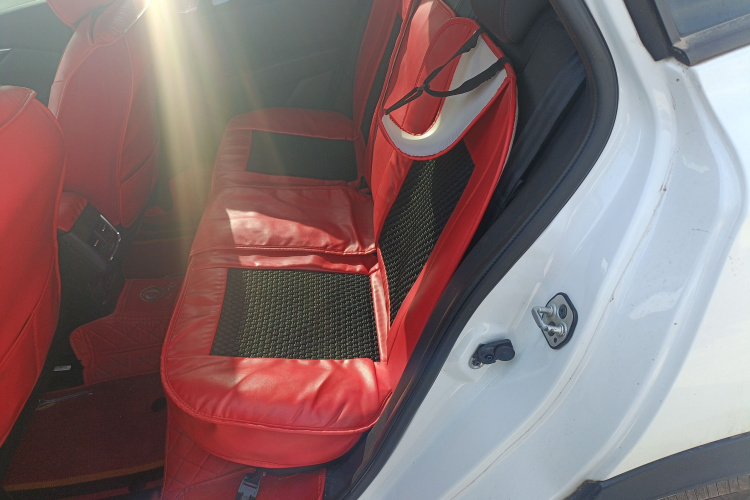 东风风神 奕炫GS 2020款 230T 自动越酷版中控内饰7004