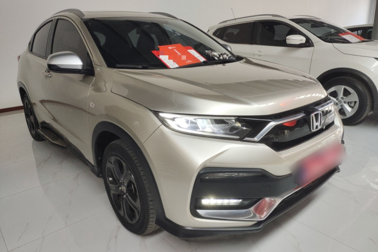 本田XR-V 2020款 220TURBO CVT豪华版车身外观3