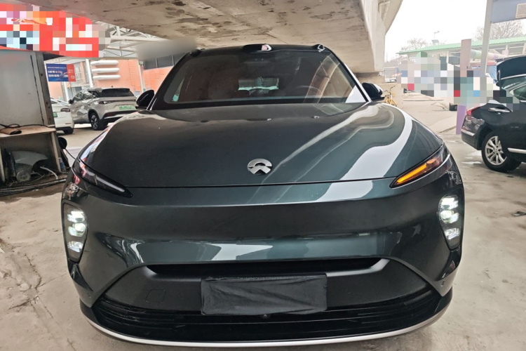 蔚来ES8 2023款 100kWh 签名版车身外观2