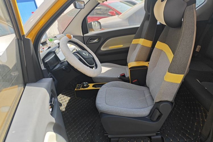 五菱汽车 宏光MINIEV 2022款 马卡龙时尚款 磷酸铁锂中控内饰19