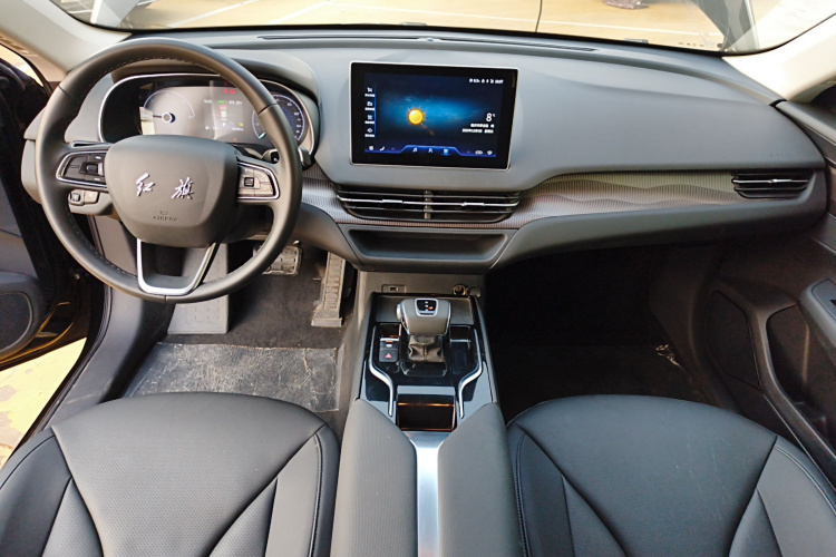 红旗E-QM5 2023款 改款 基础出行版中控内饰12