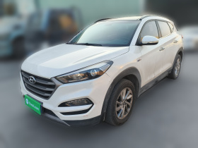 现代 途胜 2018款 1.6T 双离合两驱15周年特别版