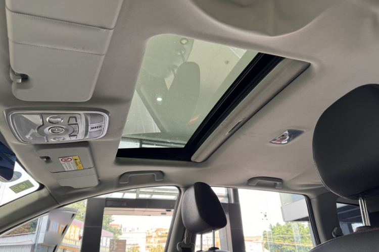 哈弗H6 2016款 升级版 1.5T 手动两驱精英型局部细节22