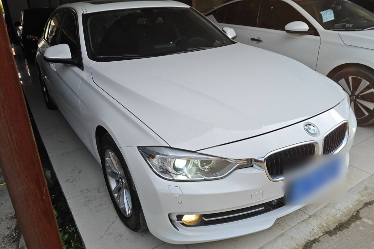 宝马3系 2015款 320Li 超悦版时尚型车身外观6002