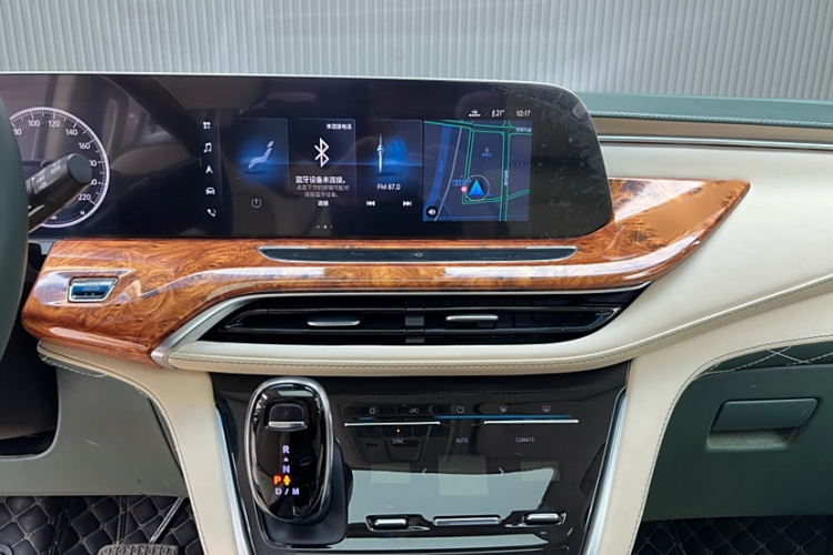 别克GL8 2021款 ES陆尊 653T 尊享型中控内饰7005