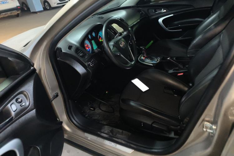 别克 君威 2015款 1.6T 领先技术型中控内饰7003