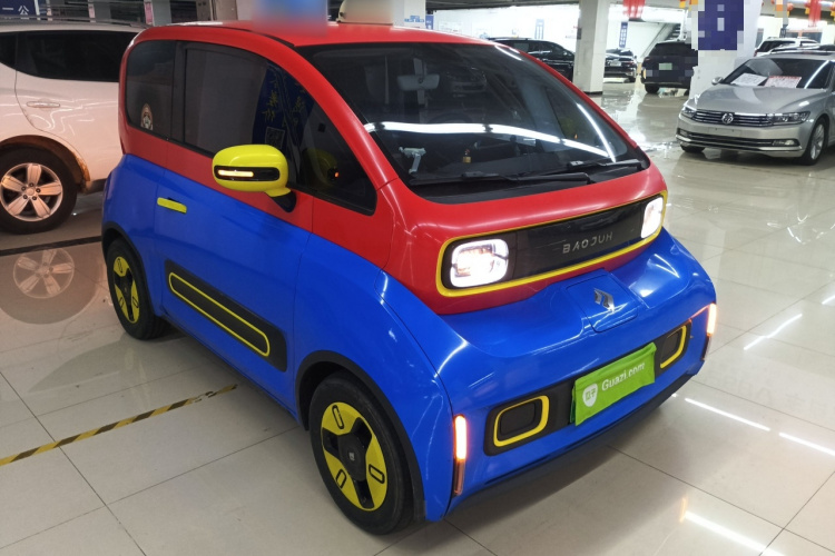 宝骏KiWi EV 2021款 艺术家 三元锂车身外观3